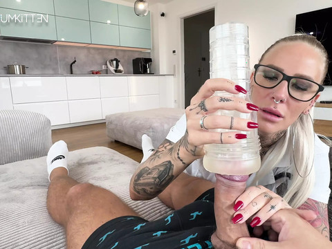 KiloMatures presents: Ride therapy for pole fever - raw xxl glasses facial you won't forget